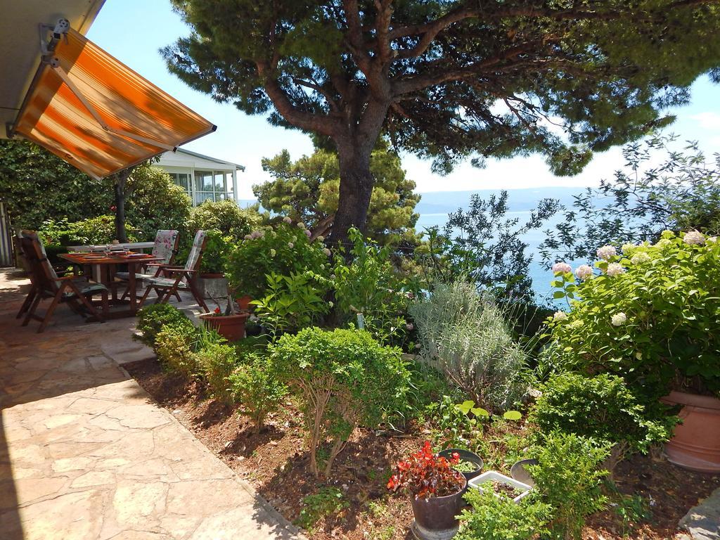 Villa Maristika Omiš Exteriör bild