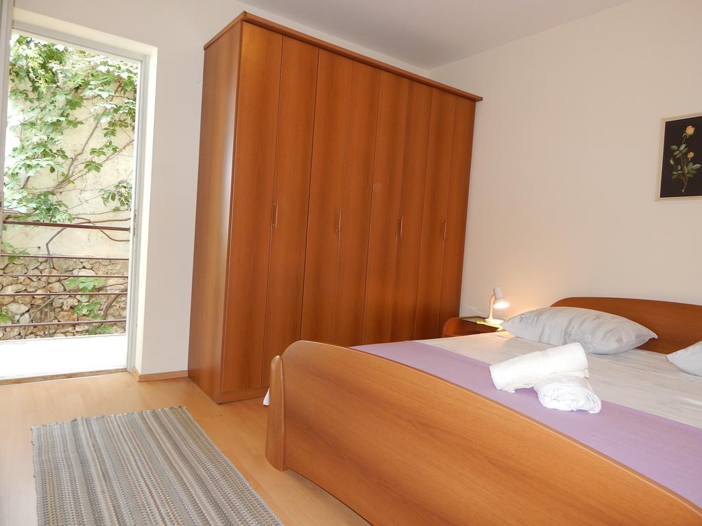 Villa Maristika Omiš Rum bild