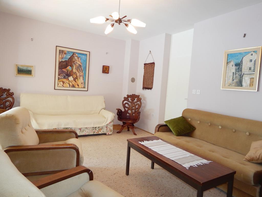 Villa Maristika Omiš Rum bild